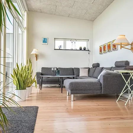 Amazing In With House Sea View Holiday home *