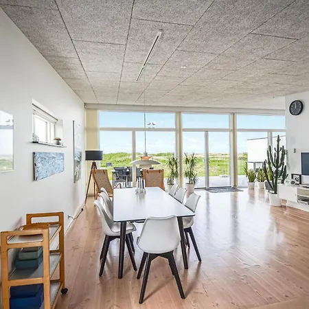 Amazing In With House Sea View Holiday home